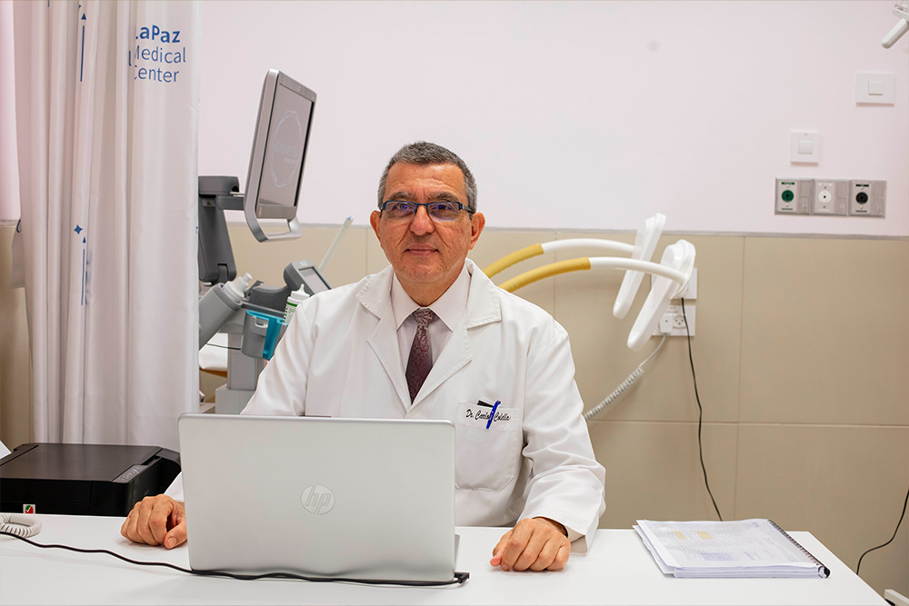 {"en":"Corporate photo 24","es":"Corporativo foto 24","fr":"Entreprise photo 24"}