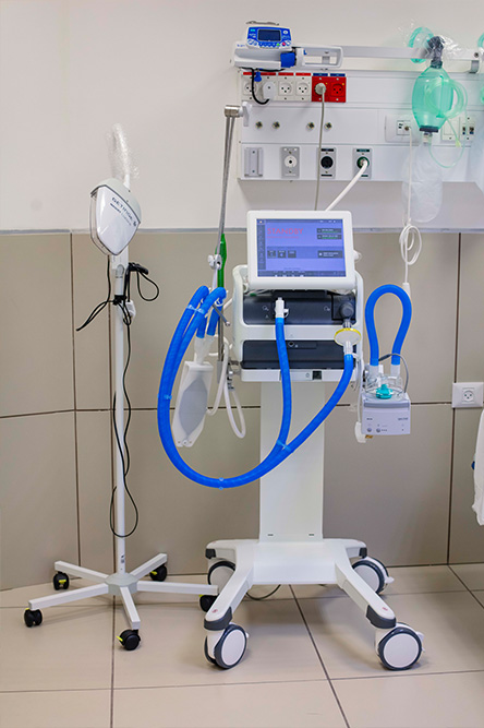 {"en":"Equipment photo 2","es":"Equipamiento foto 2","fr":"\u00c9quipement photo 2"}